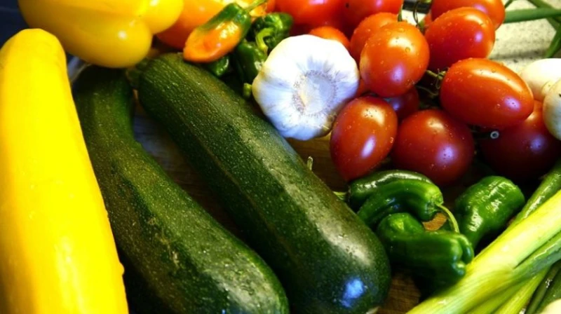 Зеленчуците, които в жегата могат да развият опасни бактерии и да станат отровни