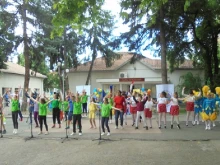 Деца от Кюстендил с Празник на таланта