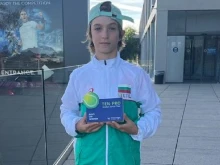 Българче стигна полуфинал на двойки на силен тенис турнир за деца в Румъния