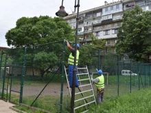Започна ремонтът на спортна площадка в Разград