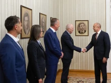 Румен Радев се срещна с президента на Международния съюз по биатлон Оле Далин