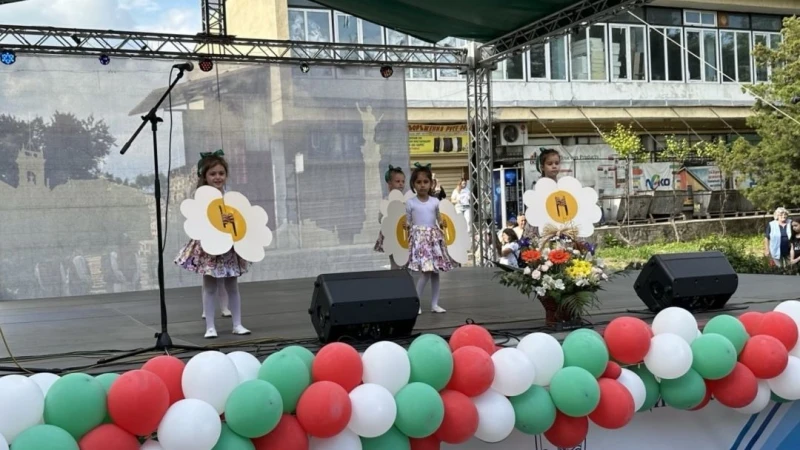 Празничен концерт в Русе за 100-годишнината от създаването на Народно читалище