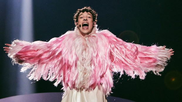 Евровизия е най-големият певчески конкурс в света, но тази година