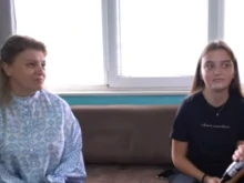 Майка на абитуриентка: Обувките й струват около 2 хил. лева