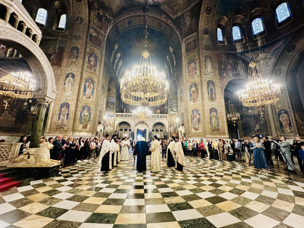 За първи път у нас бе отслужен молебен за православния