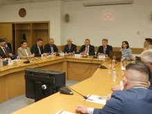Министър Атанас Запрянов: Изтребителите F-16 Block 70 ще могат да бъдат ремонтирани в България