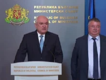 Главчев и социалният министър с призив: Край на спекулациите, ще има увеличение на пенсиите