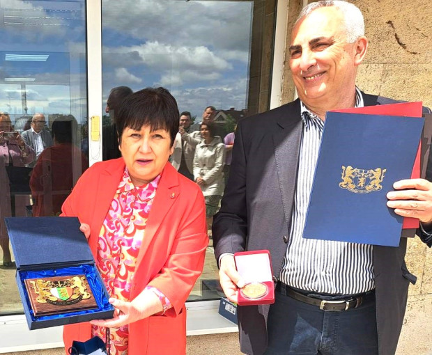 Наградиха съдия Георги Чамбов от Пловдив с "личен почетен знак първа степен-златен"
