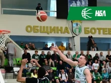 Балкан надви Черноморец и е на една победа от финал в НБЛ