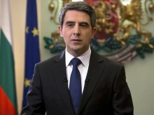 Бивш президент на България и горд баща на три момчета, вече е на 60