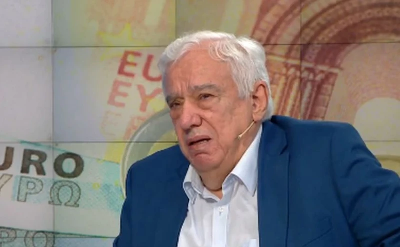 Икономист за приема на еврото в България: Бавенето на еврозоната ни вреди, има много рискове