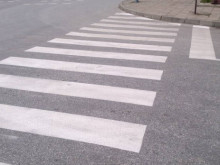 Блъснаха човек на пешеходна пътека в Бургас