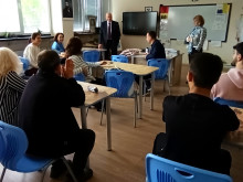Заместник-кметът Генова присъства на откриването на арткабинет в столично училище