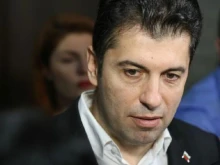 От последните минути: Кирил Петков катастрофира, има пострадали