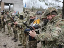 Зеленски подписа закона за "доброволната мобилизация на затворници"