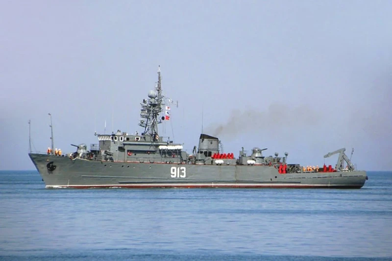Битката за Черно море: ВСУ унищожиха руския миночистач "Ковровец"