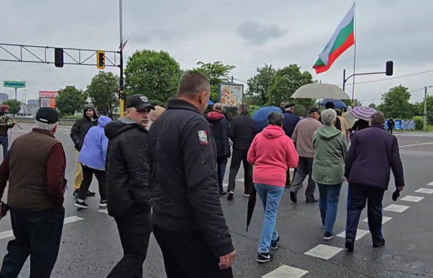 Жителите на столичния квартал "Горубляне" затвориха кръстовището на бул. "Цариградско шосе"