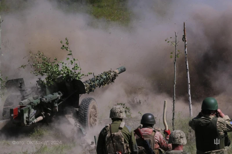 DeepState: Руснаците напредват на няколко направления в Украйна