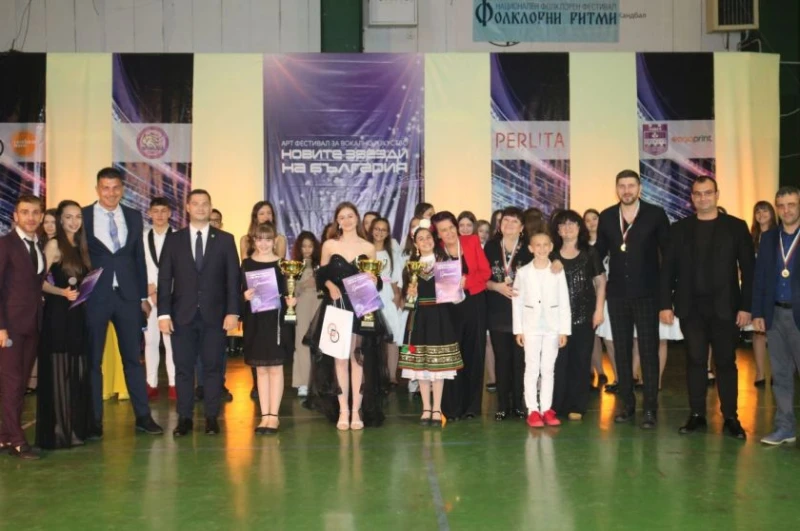 Над 250 участници в четвъртото издание на артфестивала "Новите звезди на България" в Ловеч