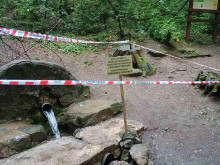 От столичния район "Витоша" предупредиха: Забранява се използването на водата от чешма "Светена вода"