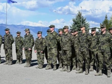 Българският военен контингент заминава на мисия в стабилизиращите сили на НАТО в Косово
