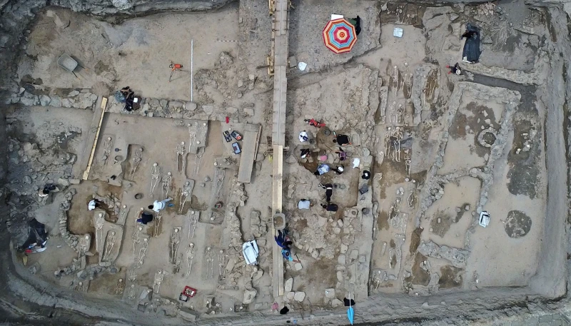 Манастир от 11 век, некропол и много артефакти се разкриват при разкопките за нова автогара в Созопол