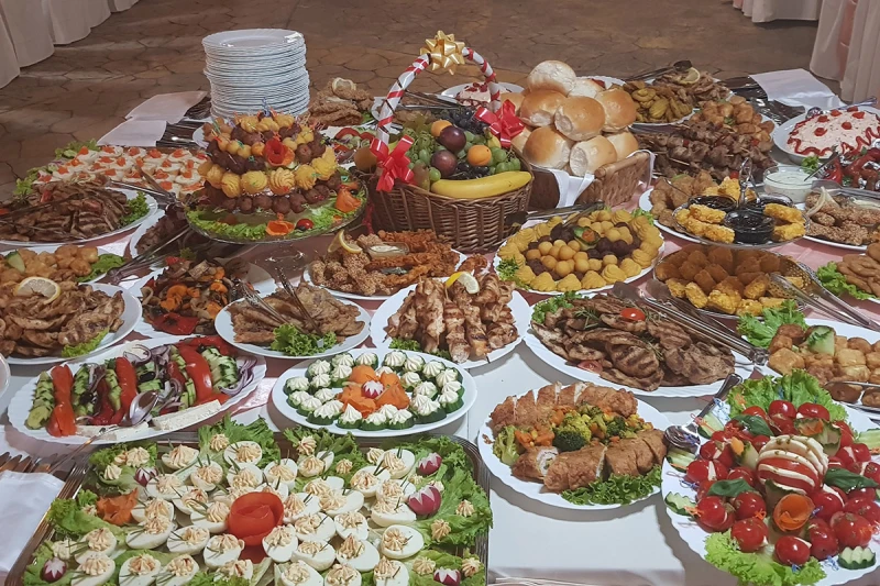 На почивка: Избягвайте охладени меса, колбаси и сирена