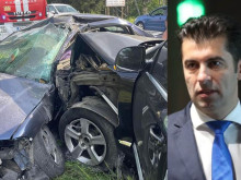 Кирил Петков коментира трагичната катастрофа, няма идея защо е преасфалтирано