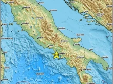 Земетресение от 3,4 по Рихтер разлюля гъсто населения район край италианския град Неапол