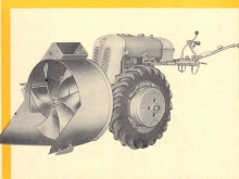 Българска машина за почистване на сняг от 60-те години е показана в рядка книга