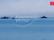Руски катери охраняват без прекъсване Кримския мост откъм Азовско море