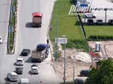 Камион блъсна моторист в Пловдив