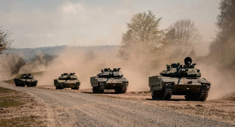 Украйна ще получи усъвършенствана MkIIIC версия на шведските бойни машини CV90