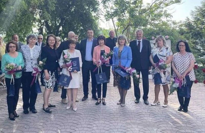 Официална церемония по награждаване на изявени учители по случай 24-ти май в Силистра