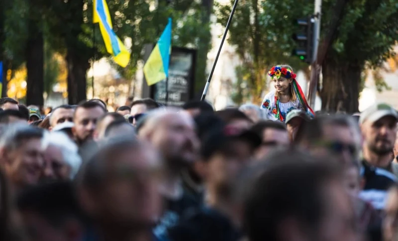До края на войната населението на Украйна може да се стопи до 25 милиона души
