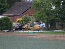 Пилот от RAF загива, след като самолет Spitfire се разби по време на авиошоу 