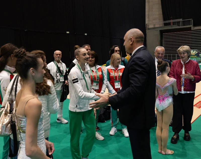 Президентът поздрави българските състезателки от Европейското първенство по художествена гимнастика в Будапеща