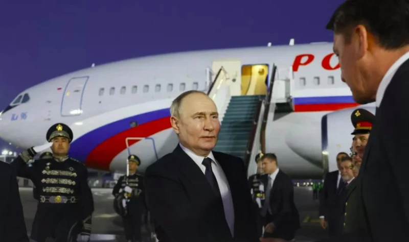 Путин е на държавно посещение в Узбекистан
