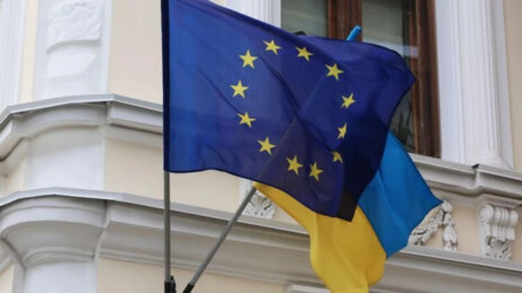 Bloomberg: ЕС планира мирна конференция за Украйна с участието на Русия 