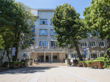 Увеличават трудовите възнаграждения в МУ – Варна