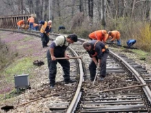 Синдикатите и НК "Железопътна инфраструктура" подписаха колективен договор