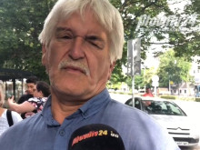 Учителят от Пловдив, обвинен в блудство: Арестуваха ме пред децата, историята е абсолютна лъжа