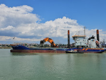 Реализират мащабен проект в пристанище Бургас