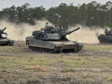 Украински войници разкритикуваха танковете Abrams пред CNN, превърналиса ги и в "мишена номер едно" за руснаците