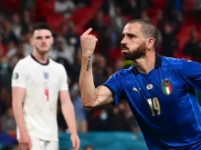 Европейски шампион с Италия приключи с футбола