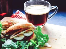 Някои вкуснотии ни излизат доста солено, броим 30 лв. за пица