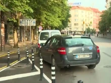 Близо 30 паркоместа на хора с увреждания бяха заличени заради новата организация на движение в центъра на София