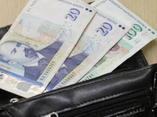 Два случая на забравени пари в магазини в Русе