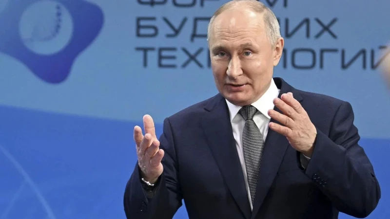Мъж от страх, че Путин напада държавата му, се самовзриви