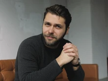 Ергенът се изпари, заряза всичко